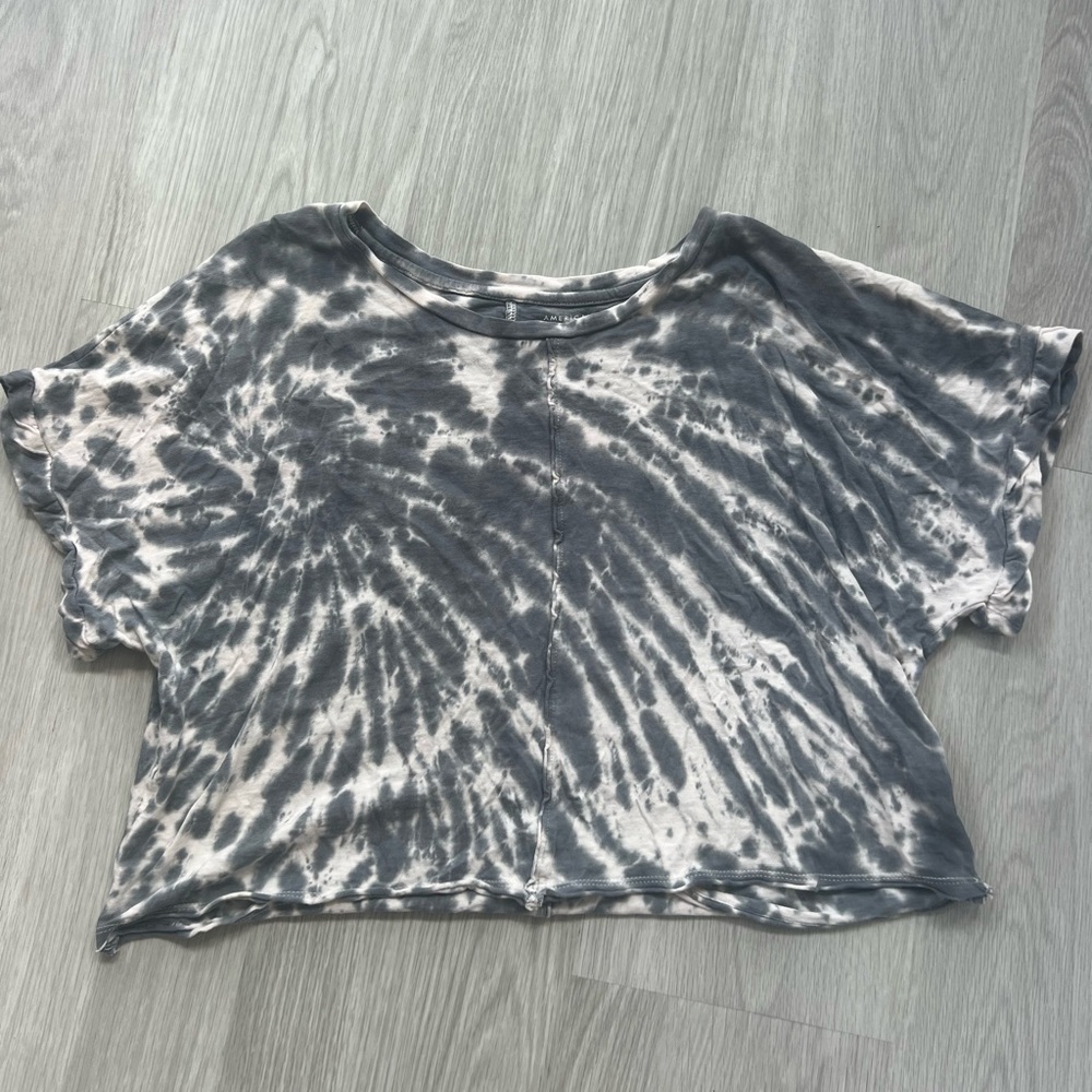 American Eagle Outfitters Gray and White Tie-Dye Top